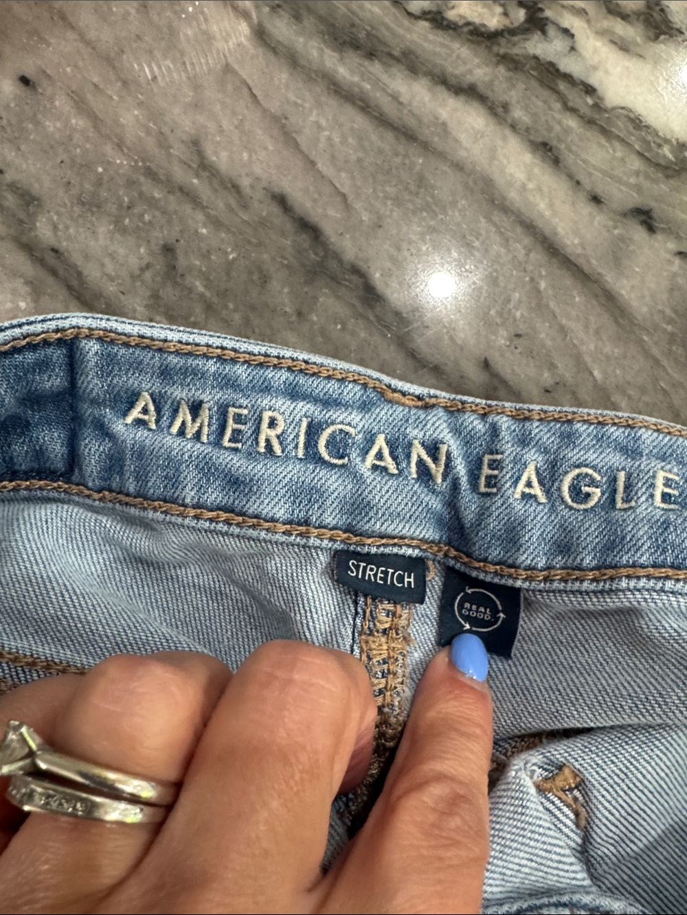American Eagle Outfitters Light Wash Super High Rise Baggy Wide Leg Cargo Jeans - Picture 3 of 5